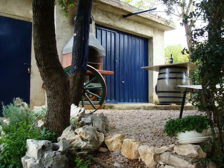 Apartment Dobric Koromačno Exterior foto